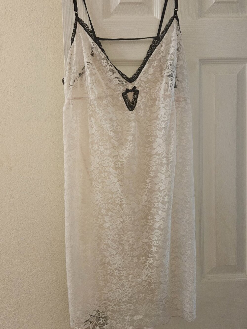 Apt 9 pink lace black trim sheet sexy nightgown sleepwear intimates XXL